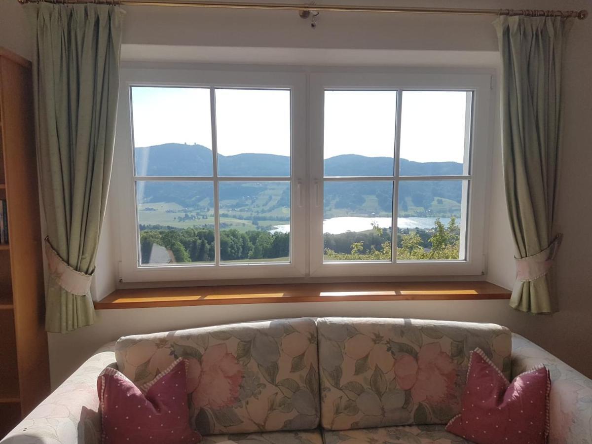 Wunderschoene Ferienwohnung Mit Seeblick ツェル・アム・モース エクステリア 写真
